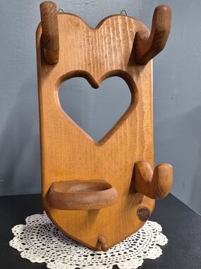 Wooden Heart-Wall Hook Rack in Warm Honey Finish